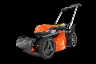Low Price Lawn Xpert LE-322R (battery and charger included)