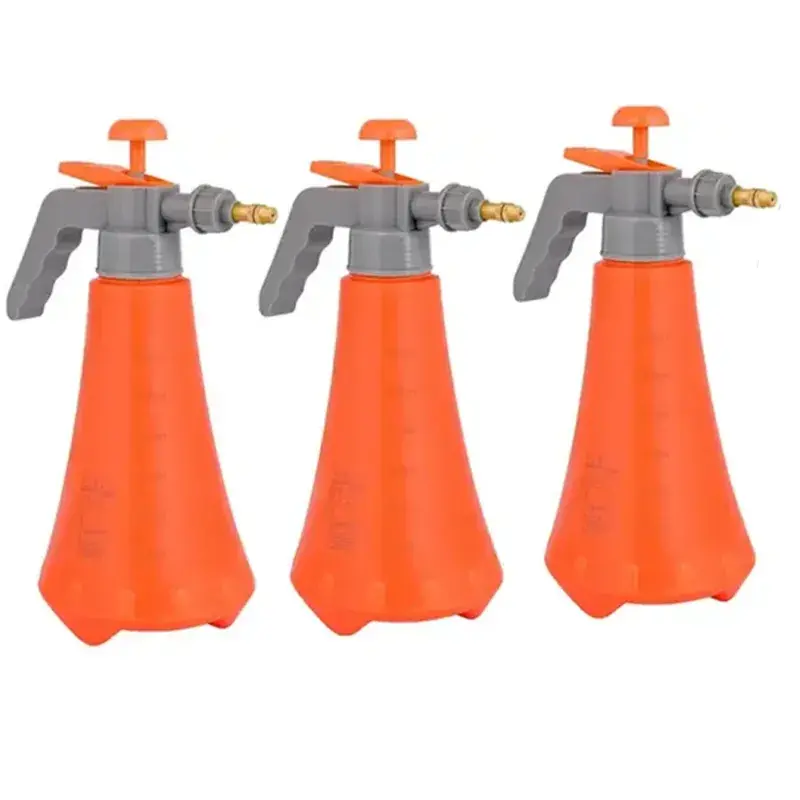 Factory Price Oriley Multifunctional Manual Garden Spray Pressure Pump Water Bottle with Nozzle 1 L Hand Held Sprayer (Pack of 3)